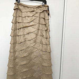 NEW Gold Full-Lenth Formal Skirt - Size 8